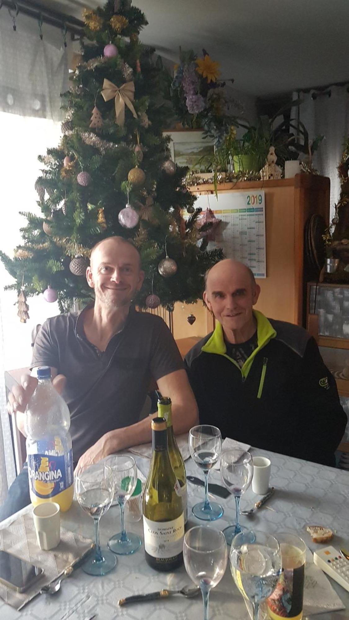 Le Nid Fleuri De Cravanche Esterno foto