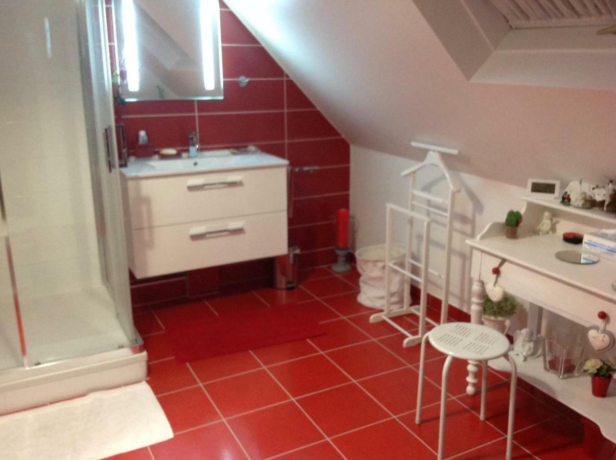 Le Nid Fleuri De Cravanche Esterno foto